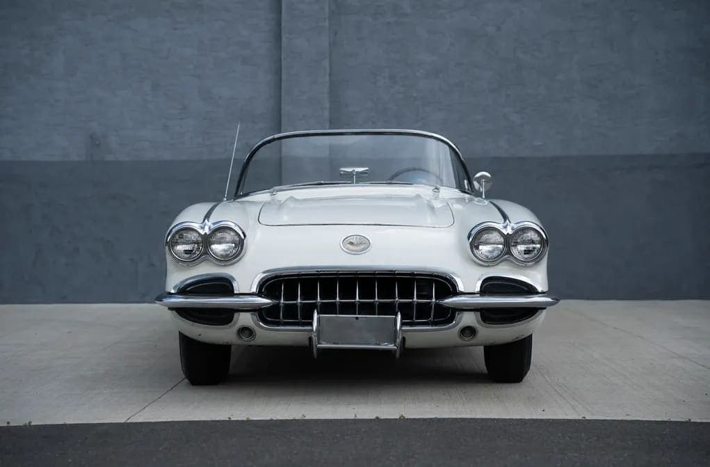1960 Chevrolet Corvette 283/250 Fuelie, view