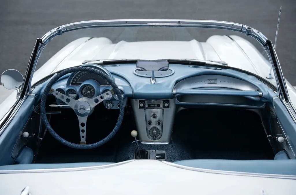 1960 Chevrolet Corvette 283/250 Fuelie, view