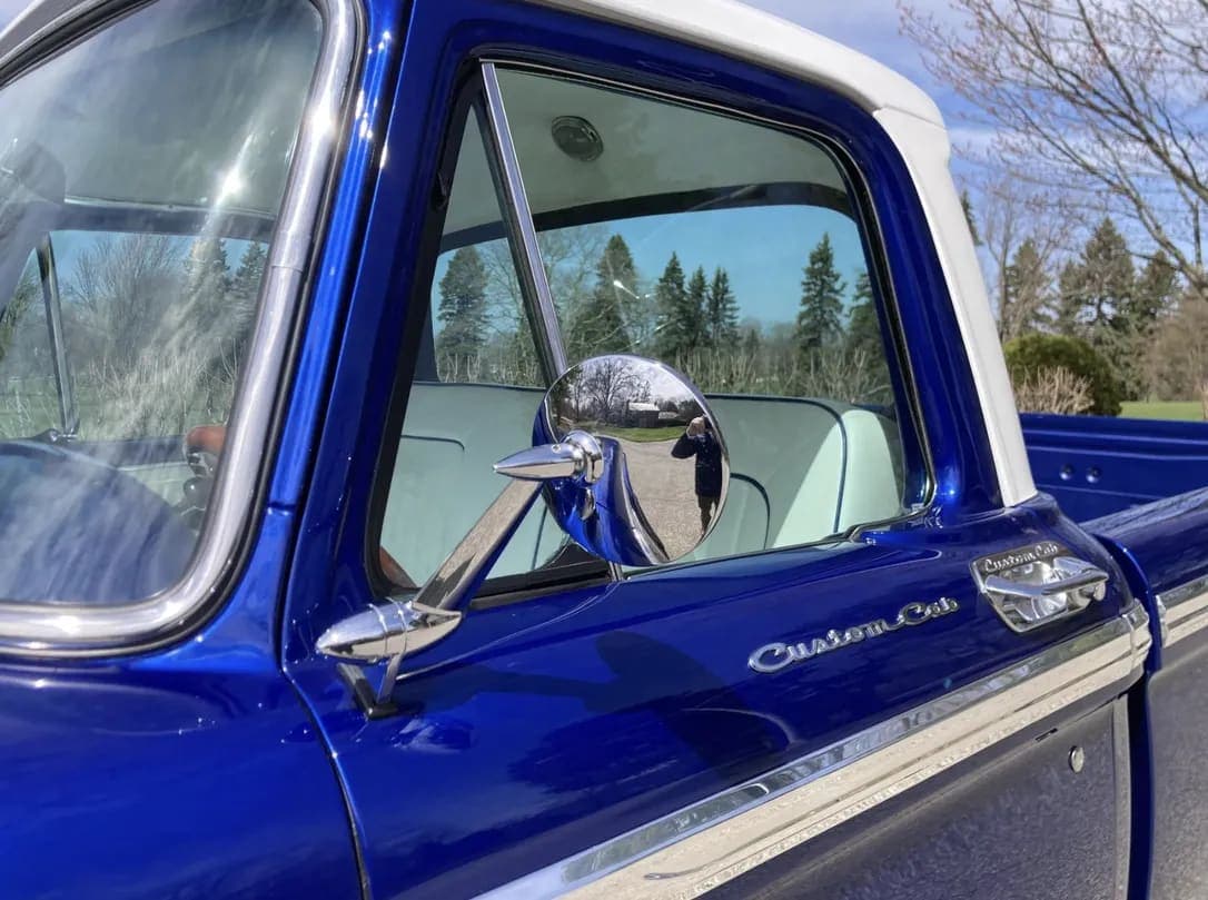 1966 Ford F-100 Custom Cab 4×4, view