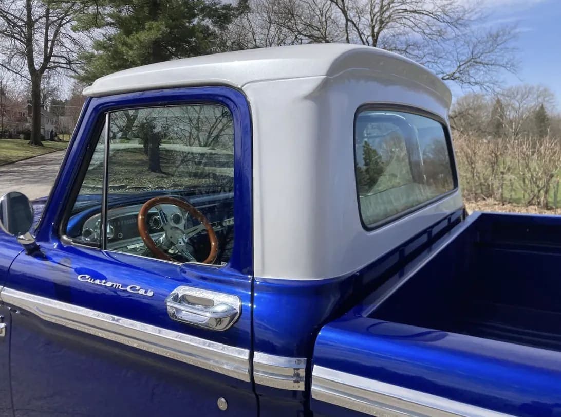 1966 Ford F-100 Custom Cab 4×4, view