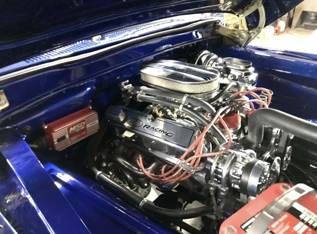 1966 Ford F-100 Custom Cab 4×4, view
