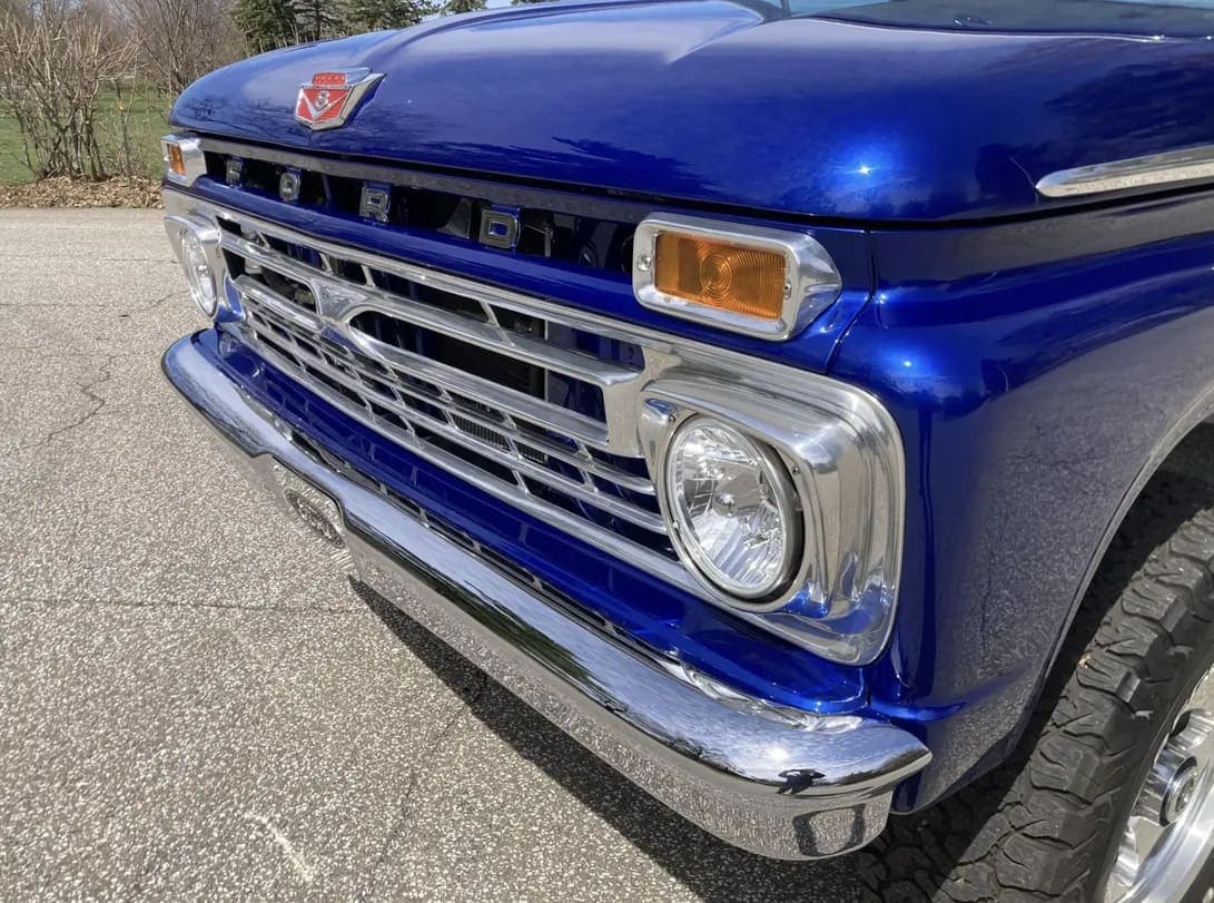1966 Ford F-100 Custom Cab 4×4, view