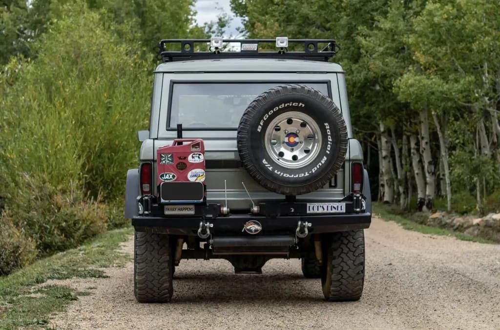 1972 Ford Bronco 302 5-Speed, view