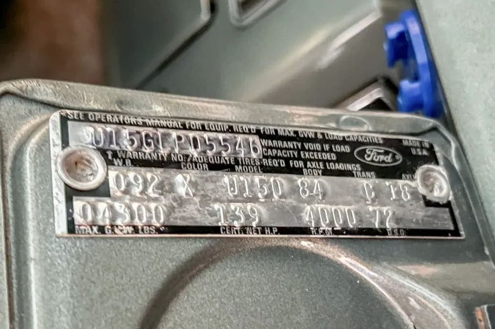 1972 Ford Bronco 302 5-Speed, view