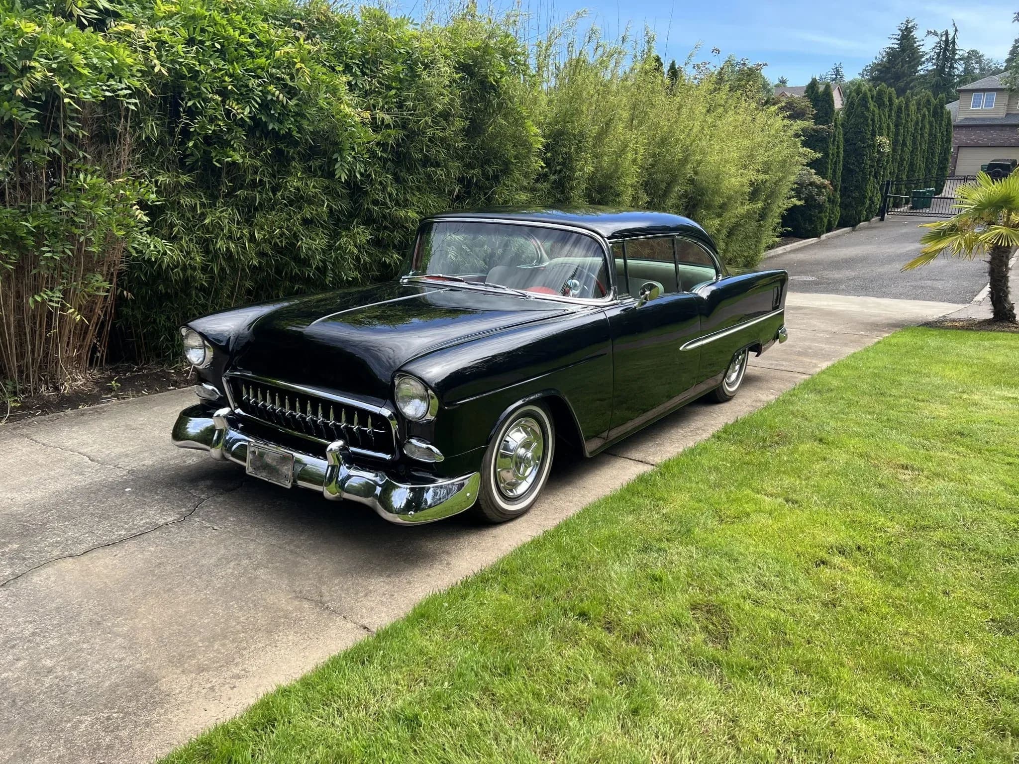 1955 Chevrolet Bel Air 2-Door Hardtop, view 1