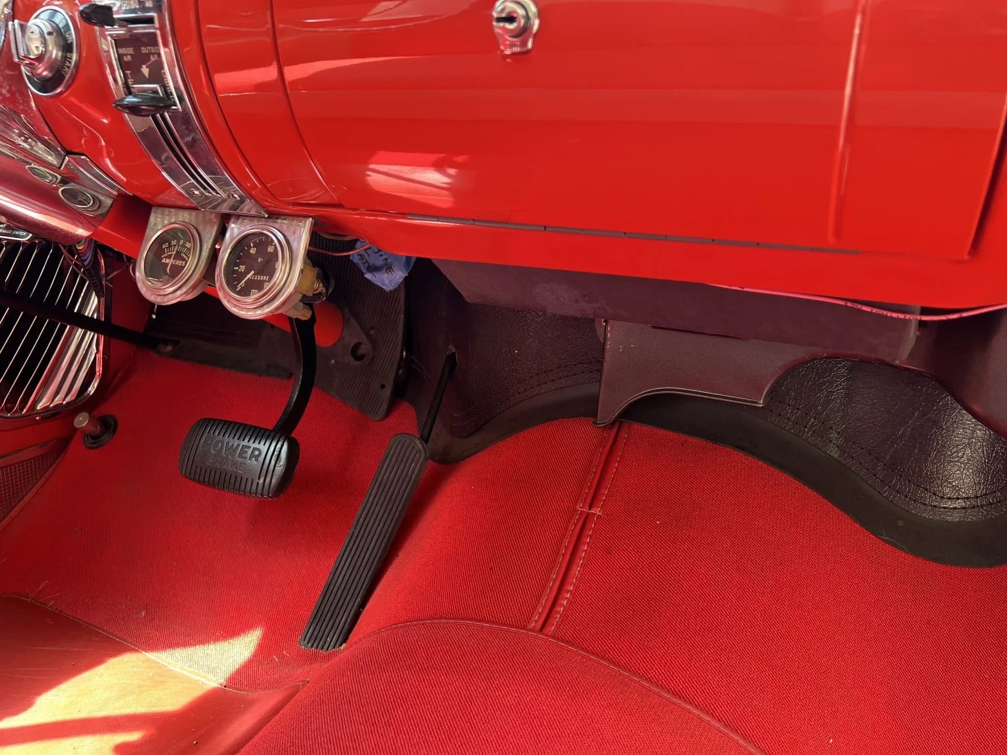 1955 Chevrolet Bel Air 2-Door Hardtop, view