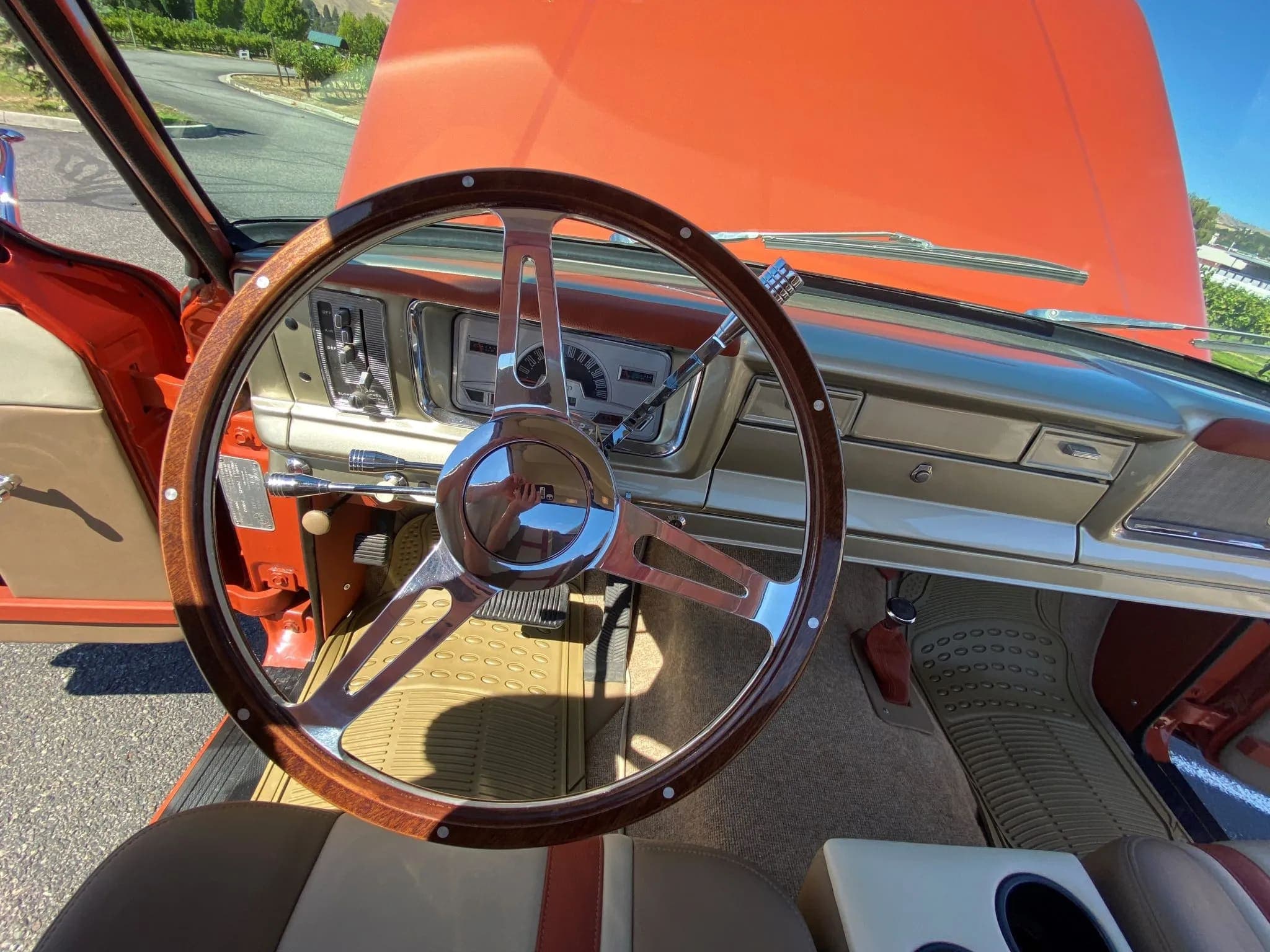 1967 Jeep Gladiator J2000 4x4, view