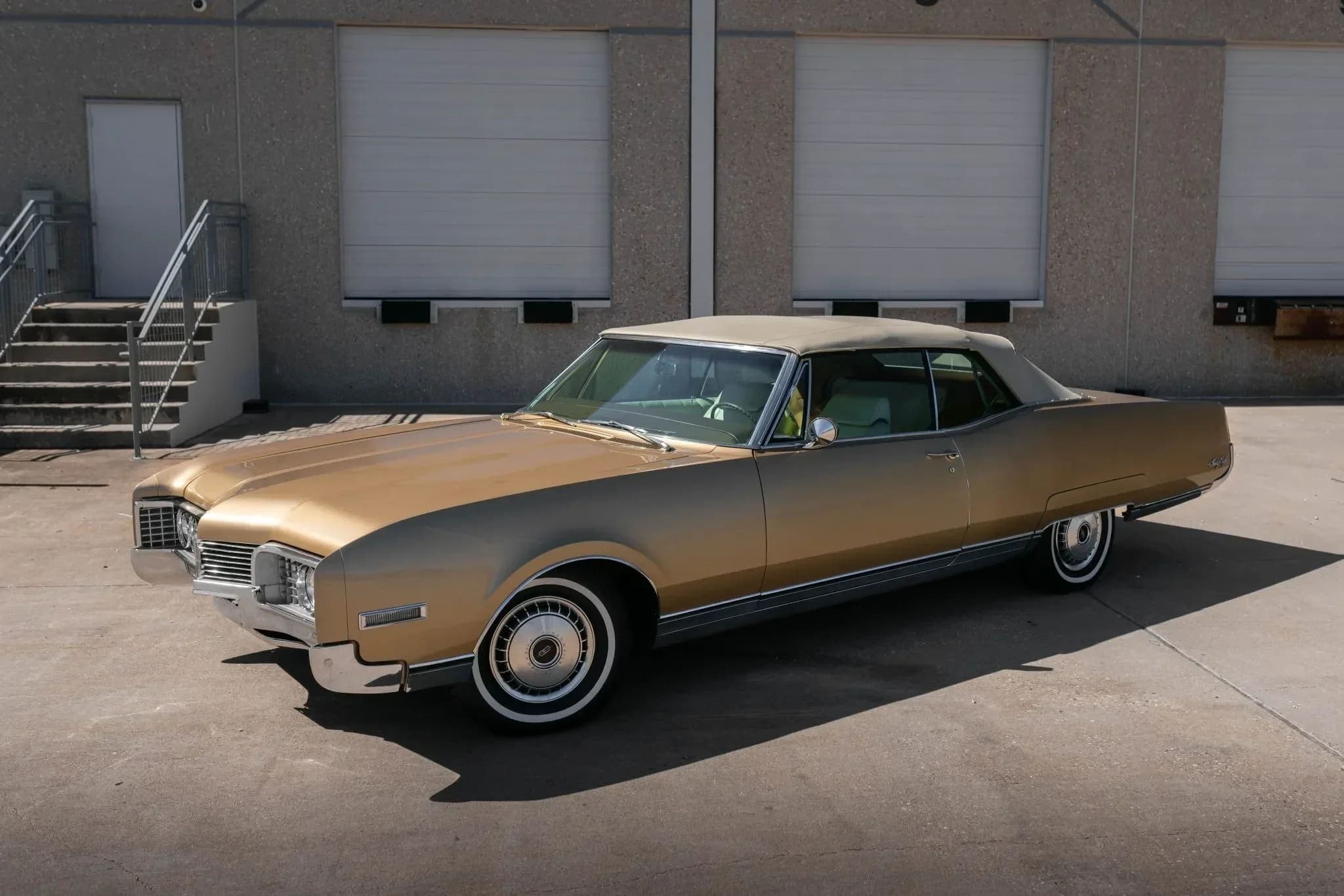 1967 Oldsmobile 98 Convertible exterior